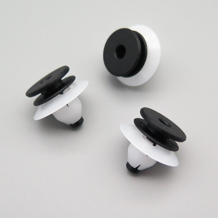 Interior Lining & Trim Moulding Clips, Polestar 30653441