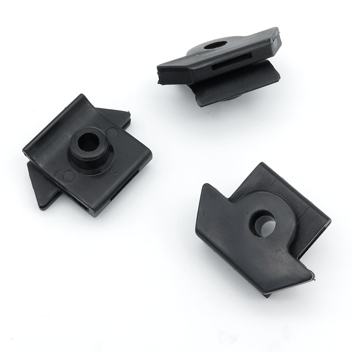 Wheel Arch Lining Edge Mounting Trim Clip- Nissan 63848-D4000 ...