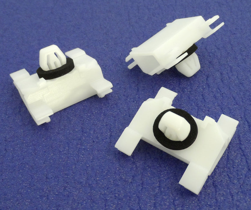 Land Rover L322 Range Rover Moulure de porte et clips de garniture en plastique pour bandes latérales - DYC000091