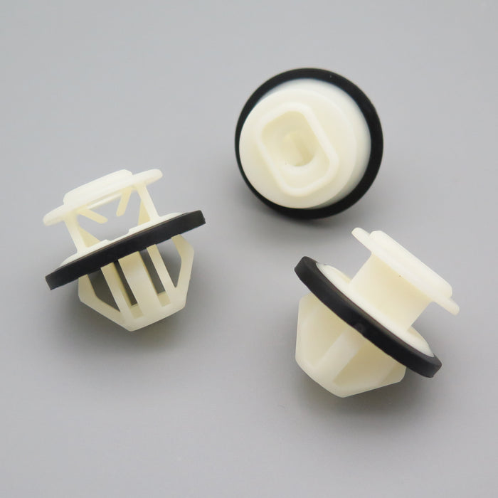 Sideskirt Sill Moulding Spacer Clip, Porsche 99150459700, 991-504-597-00
