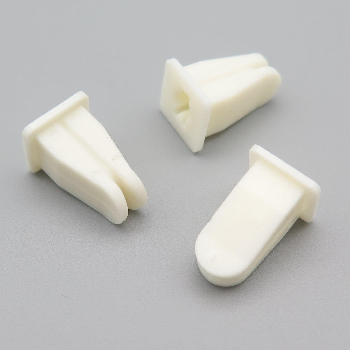 Screw Grommet / Expanding Lock Nut BMW 63171367868 — VehicleClips