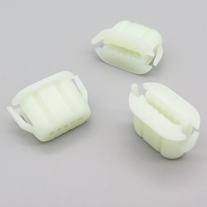 Insert Grommet, White, Dacia 7703081233