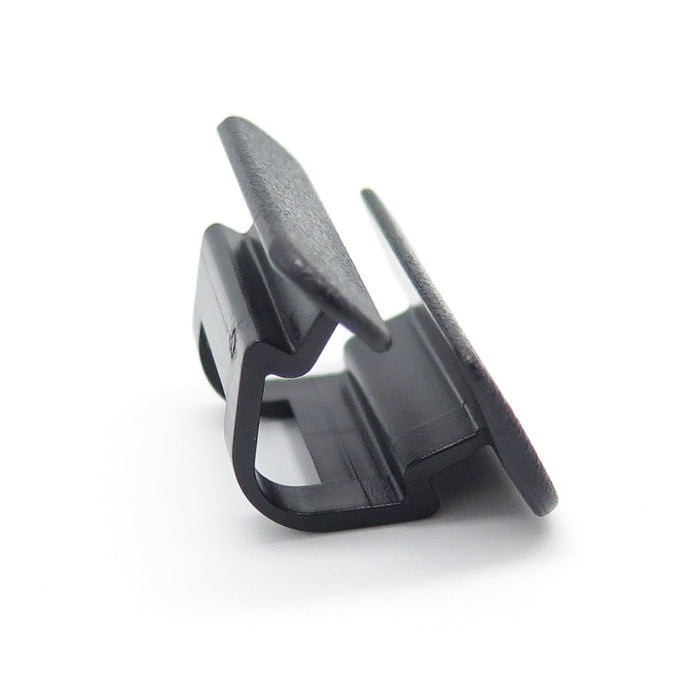 Bonnet Insulation & Sound Deadening Fastener Clip, Volvo 9182822 - VehicleClips