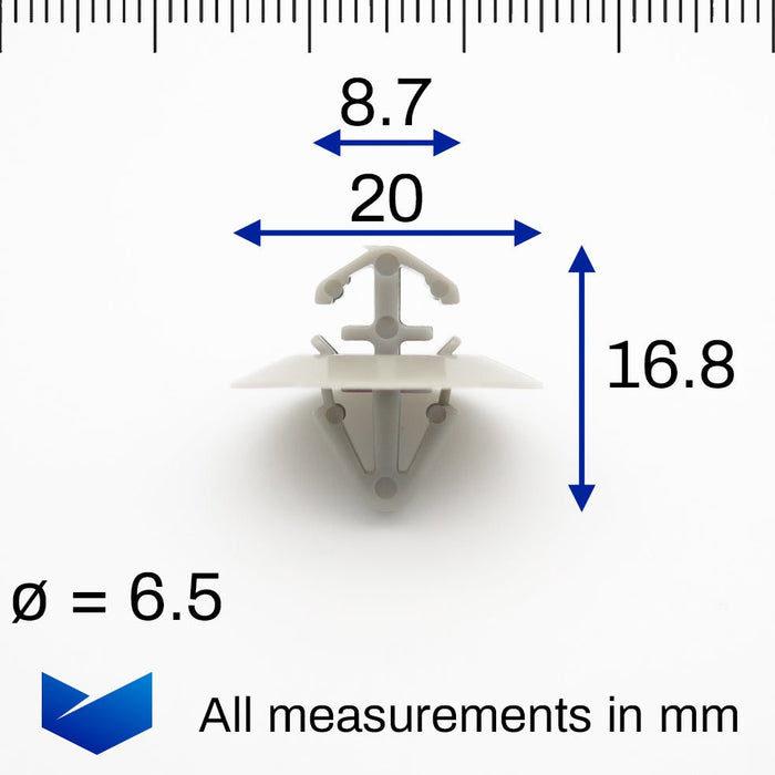 Clips for Renault Trafic Traffic Side Moulding / Lower Protection Door Trim - VehicleClips