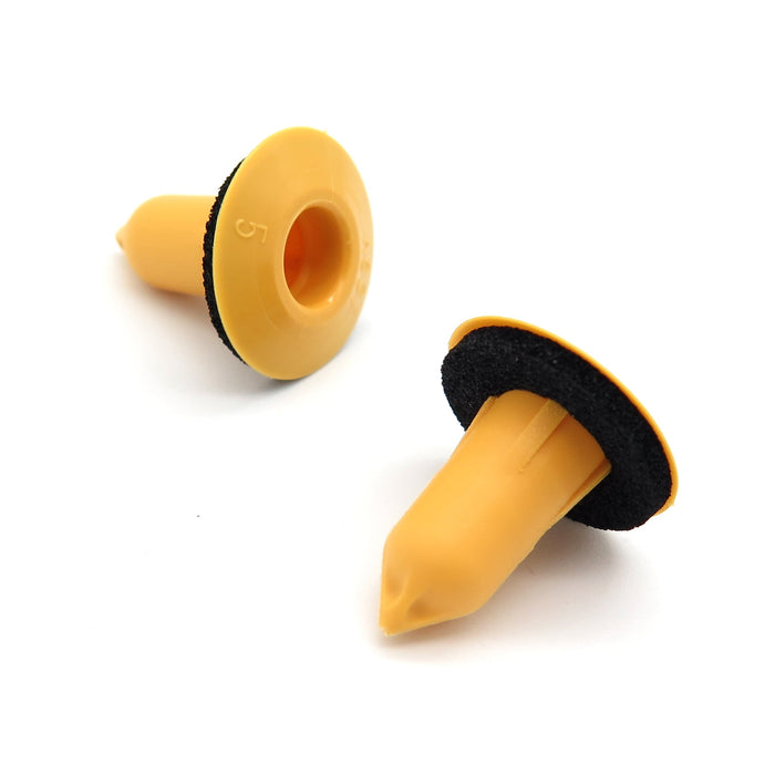 Insert Mounting Clip, Yellow, Volvo 3545549 - VehicleClips