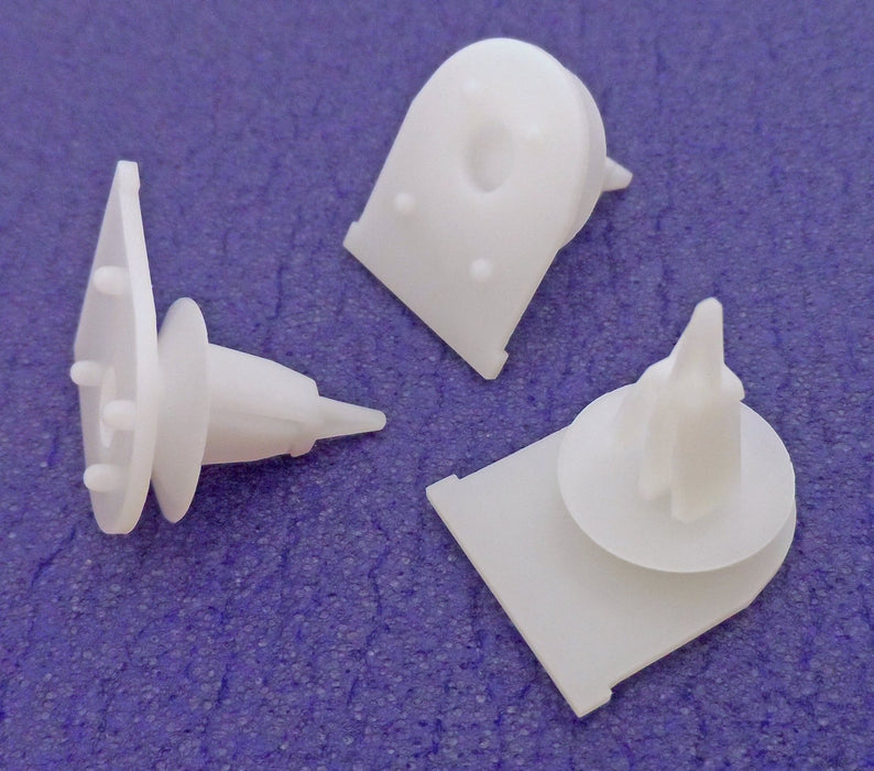 Land Rover LR2 Freelander Headliner Locater Pins - Plastic Clips Roof Lining LR003290 - VehicleClips