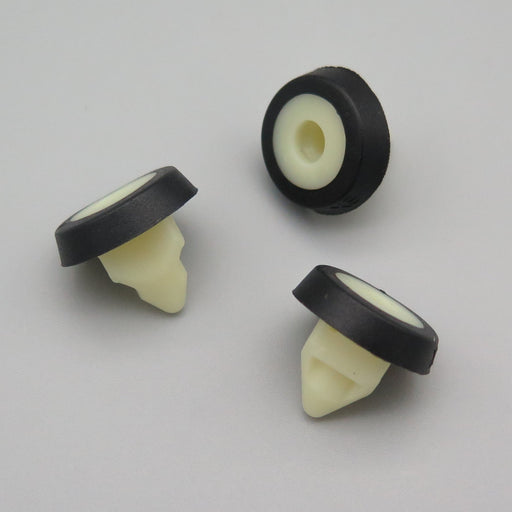Clips de carénage 7x20 mm (à l'unité) - Pièce moto, scooter Clips de carénage 7x20 mm (à l'unité) - Pièce moto, scooter