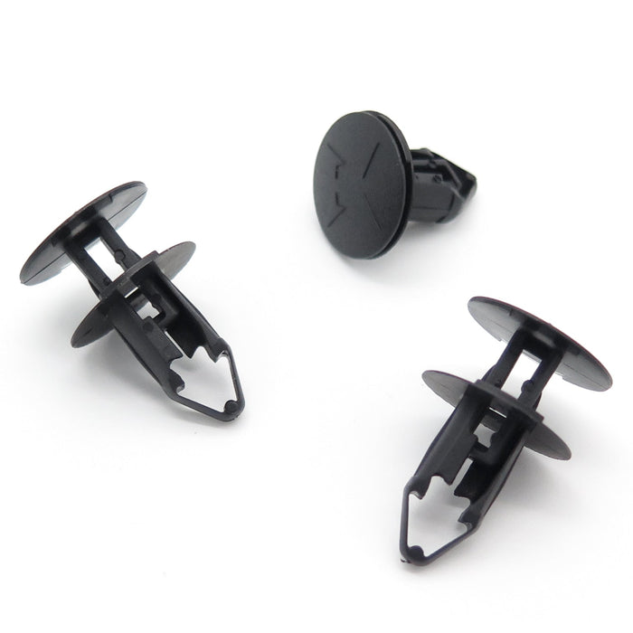 Push Fit Black Plastic Rivet, Nissan 0151500Q0C - VehicleClips