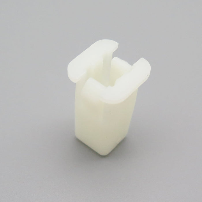 thumbnail image 2 of 10x Universal Screw Grommet Nuts – Expanding Retainers For Dashboard, Headlight, Grille 2 of 4