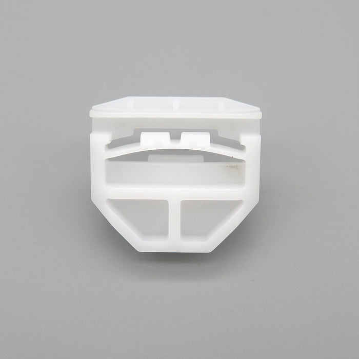 Side Skirt Moulding Clip, Mercedes A0069883578 - VehicleClips