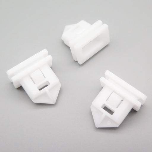 Side Skirt & Sill Moulding Cover Trim Clips - Volvo 8678010 - VehicleClips