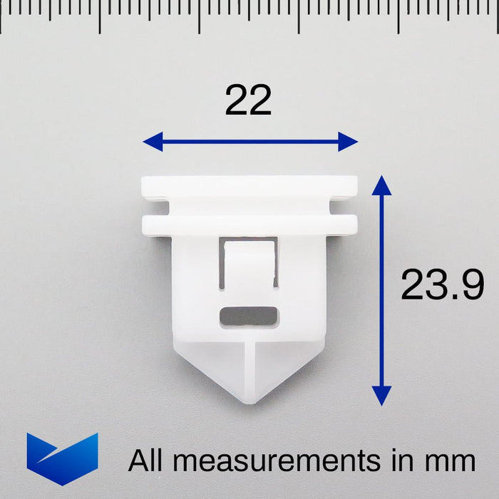 Side Skirt & Sill Moulding Cover Trim Clips - Volvo 8678010 - VehicleClips