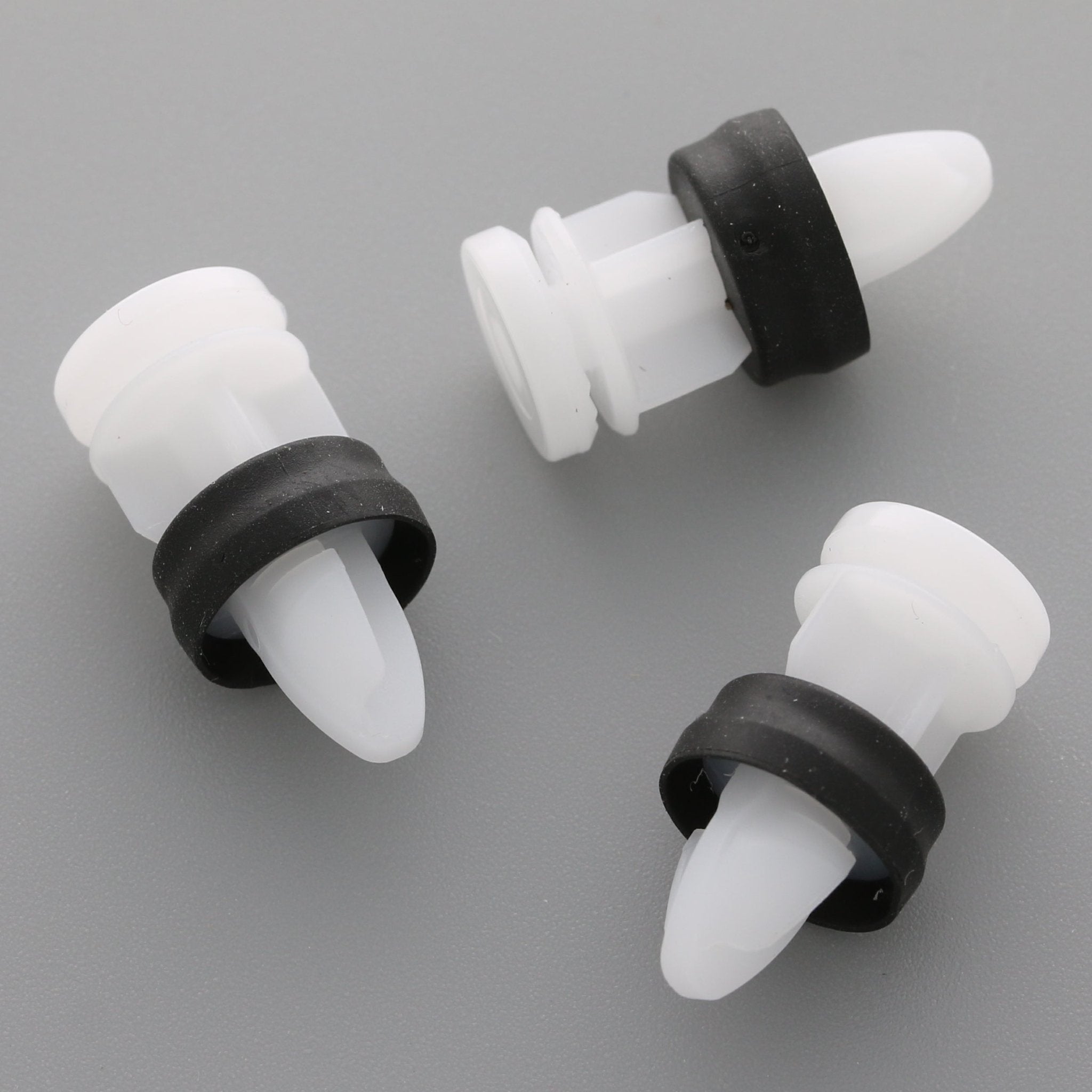 Ford Car & Van Trim Clips, Fixings & Fasteners — VehicleClips