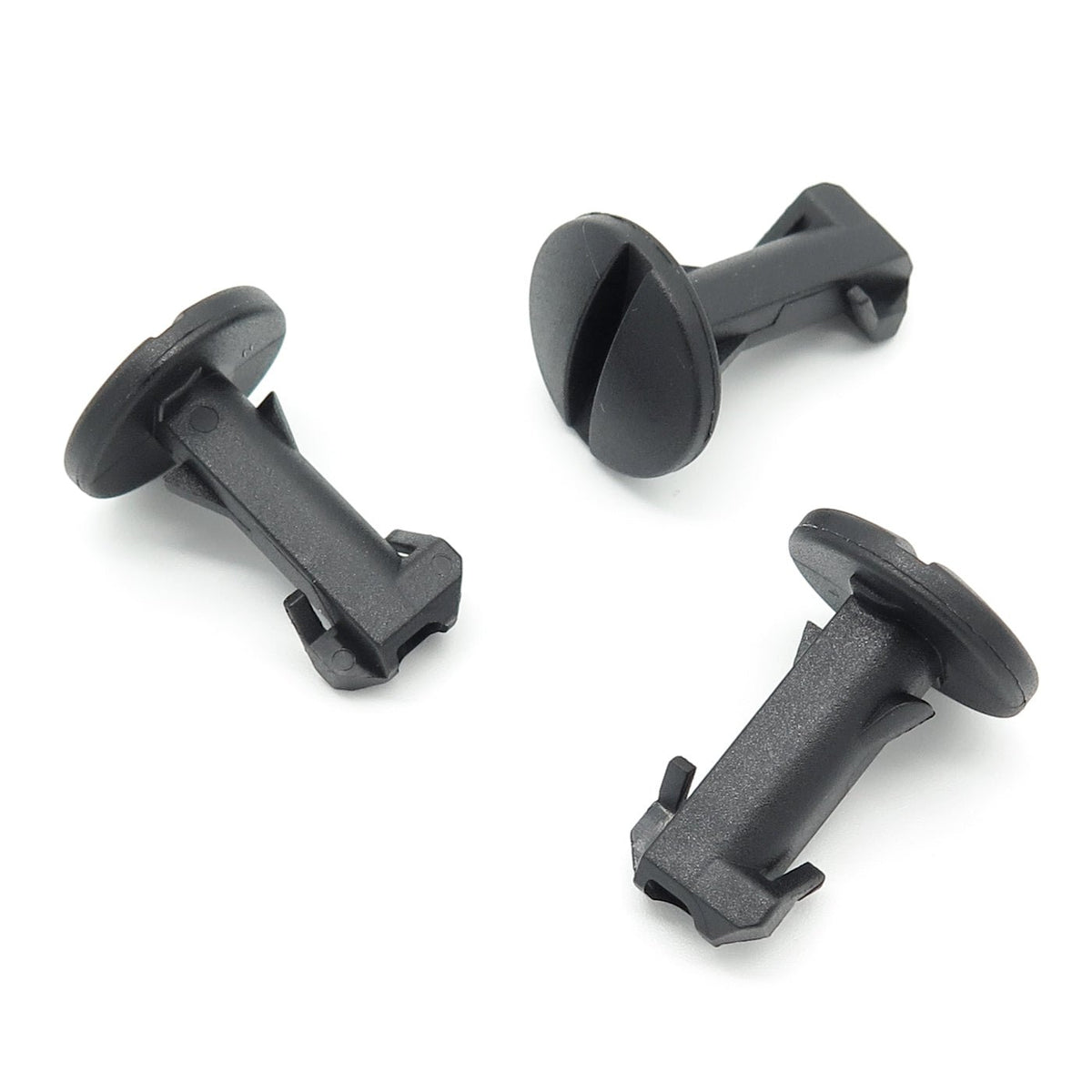 Rear Taillight Mounting Clip Grommet LR000080 For Land