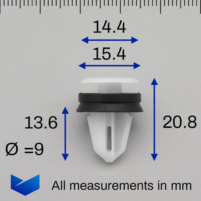 Transit Custom & Transit Connect Side Moulding Clips - Ford 1571079 - VehicleClips