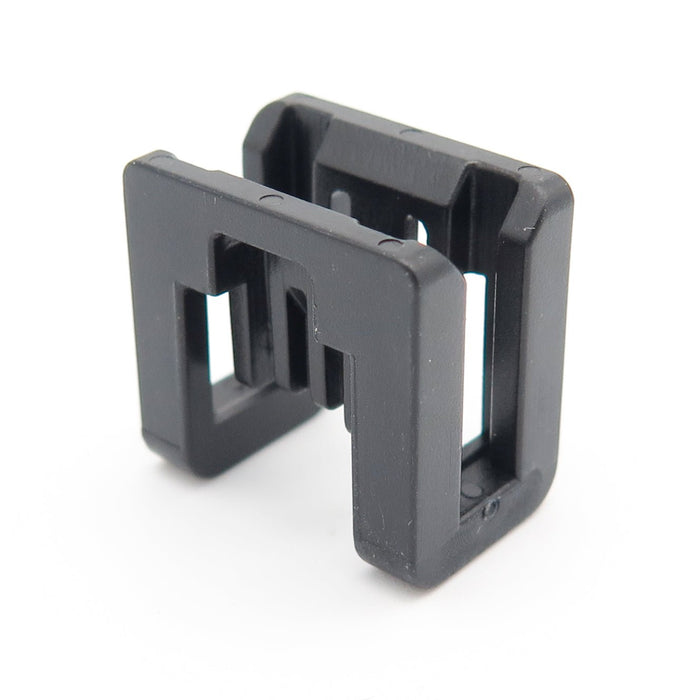 Trim Panel Retaining Clip, Nissan 668204BA5A - VehicleClips