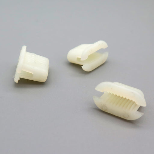 Wide Plastic Grommet for Mounting Trims, Fiat 7754387 - VehicleClips