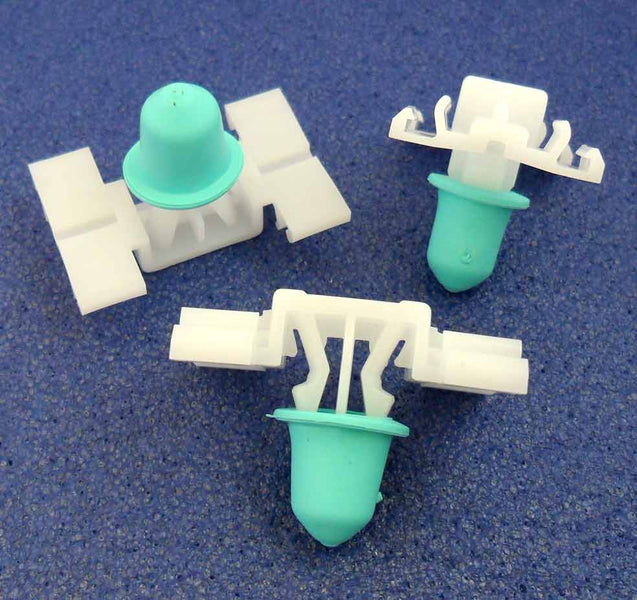 Clamp for outer door moulding - 51131960054, 51 13 1 960 054, 1960054 Clamp for outer door moulding - 51131960054, 51 13 1 960 054, 1960054
