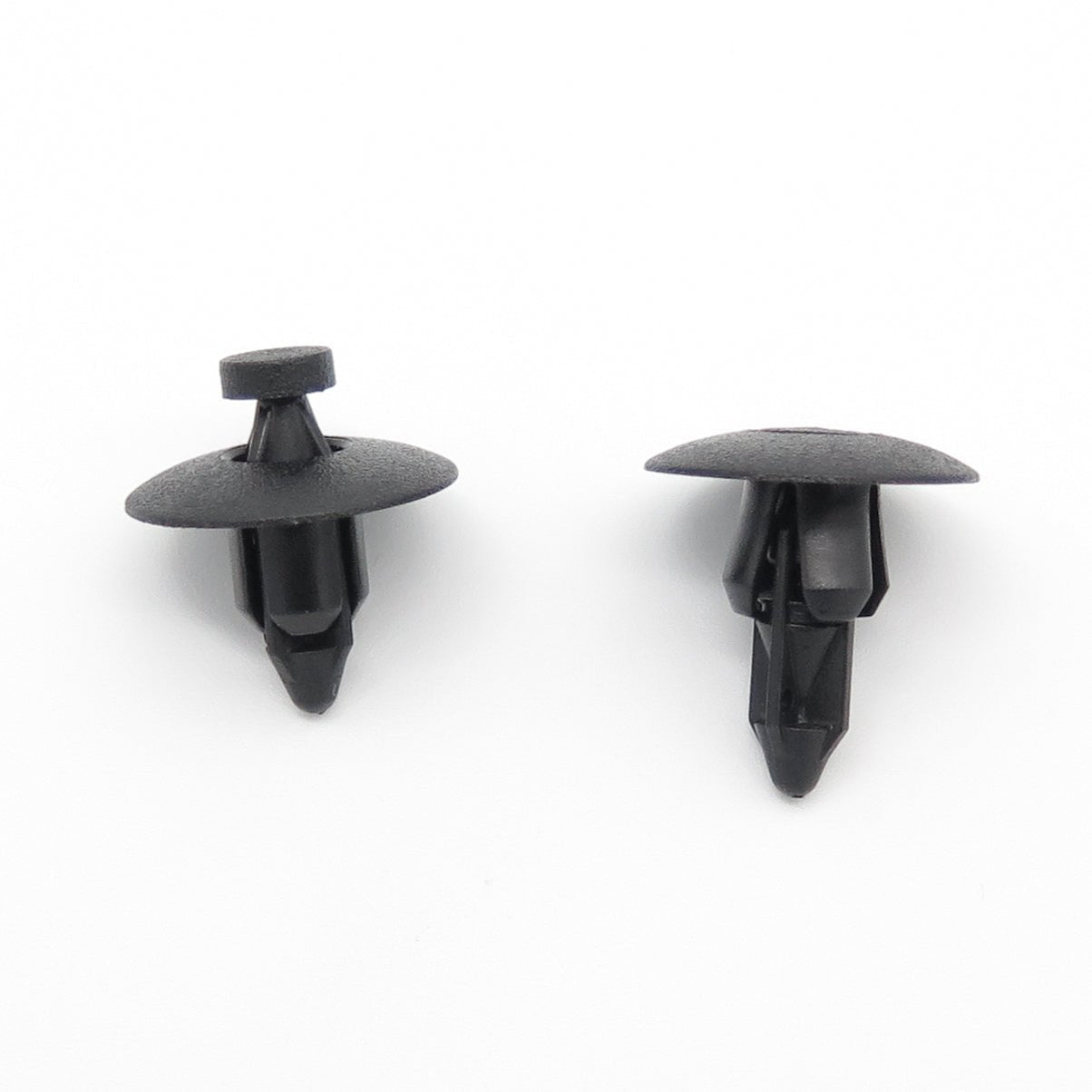 Clip Fissaggio Auto Universale In Nylon - Sostituisce Honda 91545 Nissan 63848 AUVECO 16782
