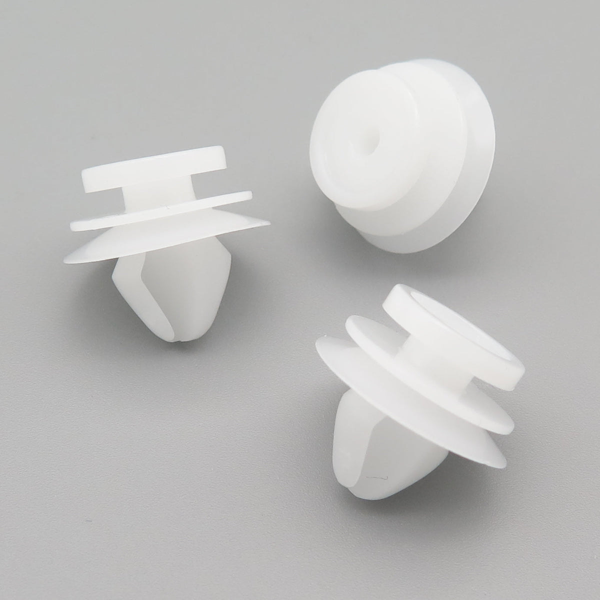 12x Plastic Door Moulding & Side Trim Strip Clips For Land Rover Range Rover – Replaces DYC000091