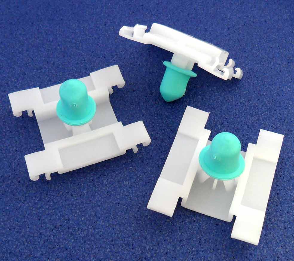 Volkswagen Golf Mk3 Door Trim Body Side Moulding Short Stemmed Clips