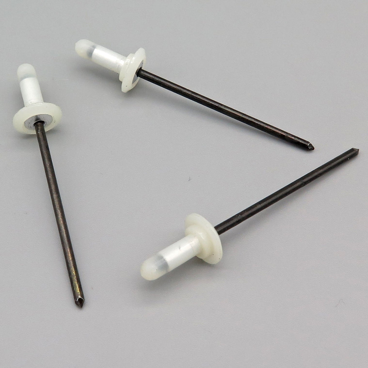 Windscreen Trim Moulding Blind Rivet, Toyota 75547-51021 — VehicleClips